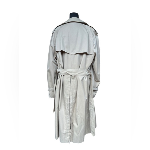 Burberrys’ Vintage Khaki Trench Coat, Men’s Size 40 Regular-Quality Made-Pre ‘99 - Picture 2 of 16